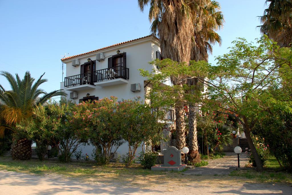 Islands Apartments Pétra Kültér fotó