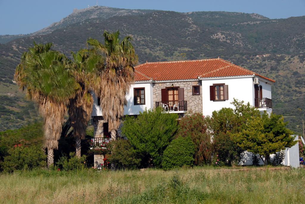 Islands Apartments Pétra Kültér fotó